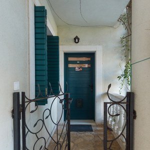 Apartment 2/3