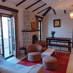 Apartment 5/4